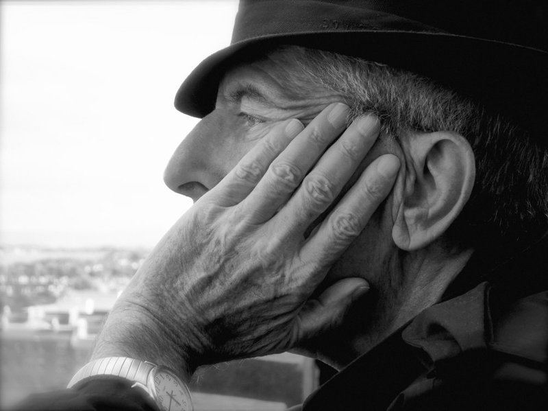 Leonard Cohen: Mondd el fivérednek (Go, Tell Your Brother)