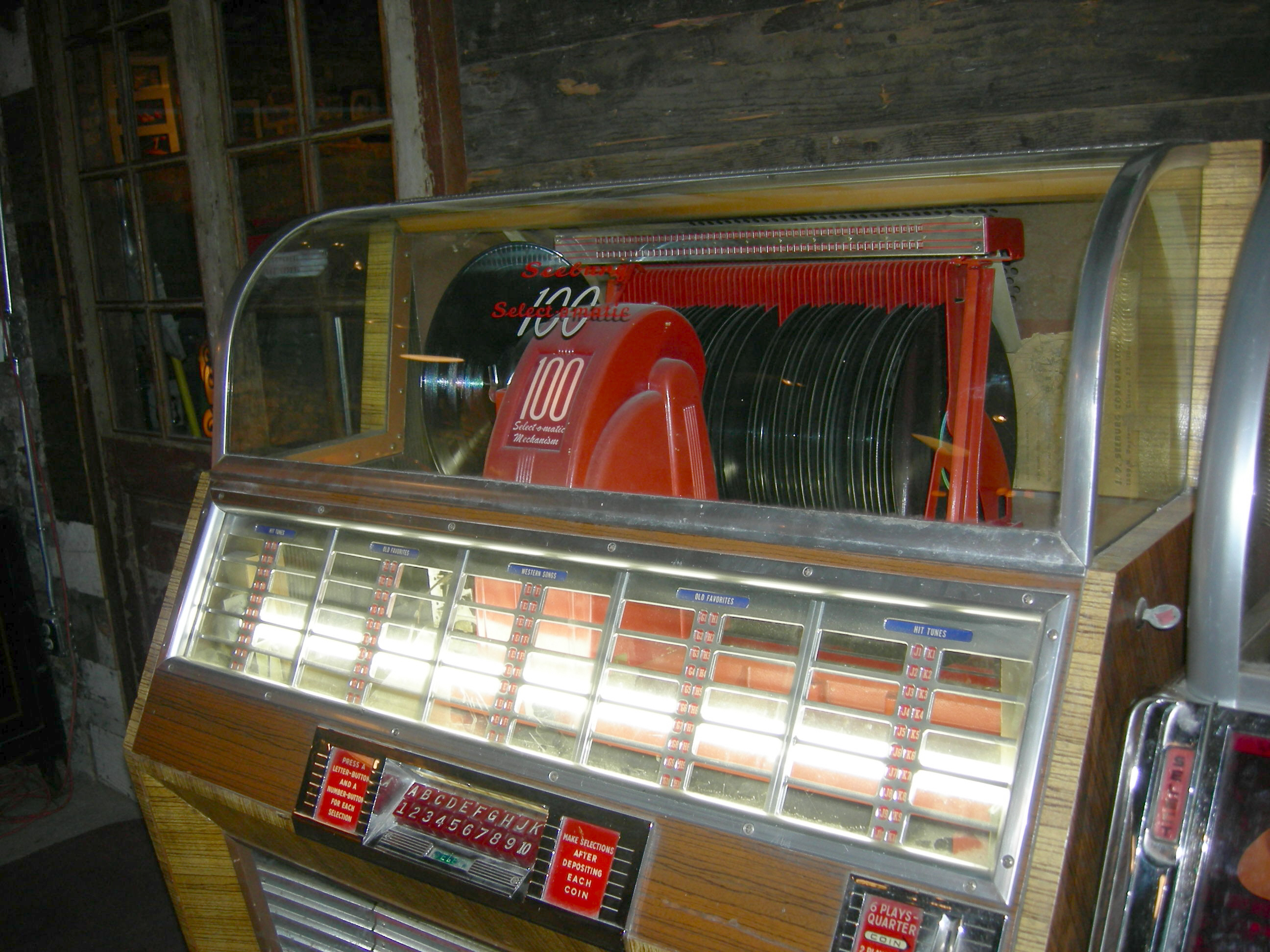 seeburg_select-o-matic_jukebox_detail_01a.jpg