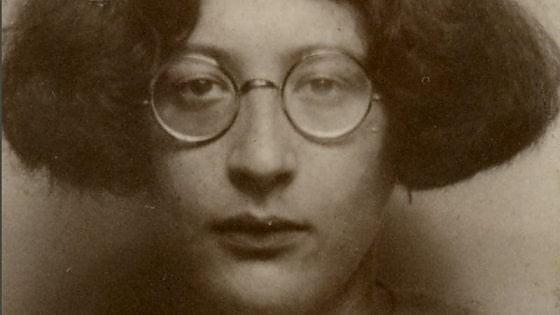 Szabad gondolkodás nélkül az erő győz – Simone Weil leckéje