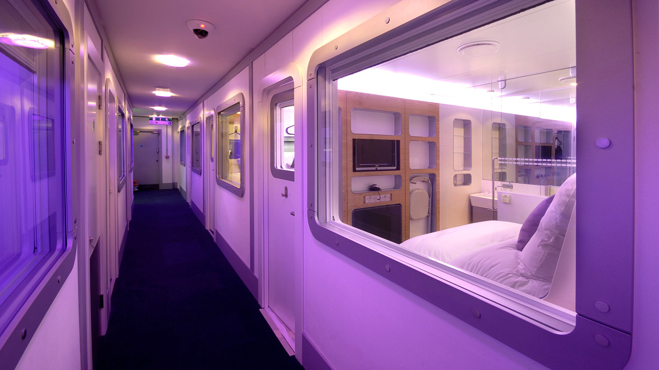 yotelair-premium-cabin-amsterdam1280x720.jpeg