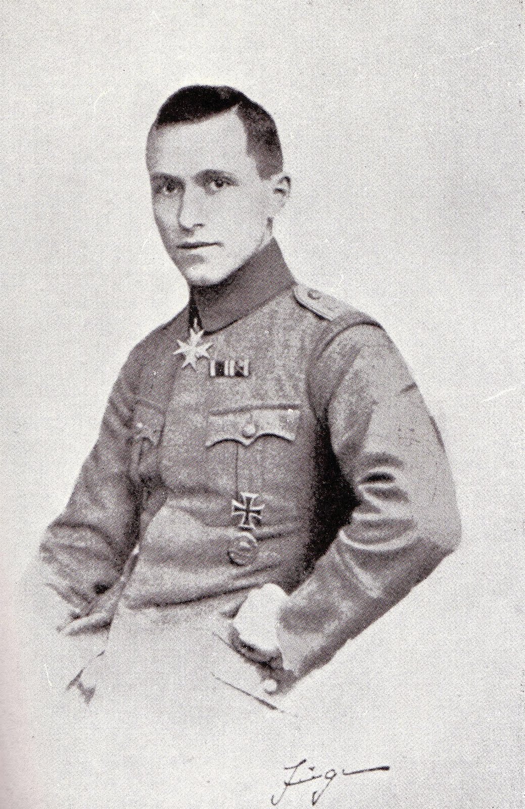 Ernst Jünger de uniforme.JPG