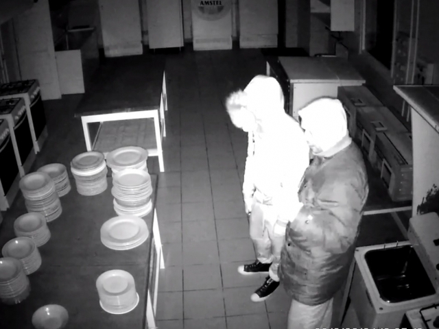 Egy szentendrei hotelből lopott a két férfi, keresik őket