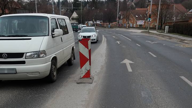 Jövő héten eltűnik a 11-es közepére hónapokkal ezelőtt kirakott terelőtábla