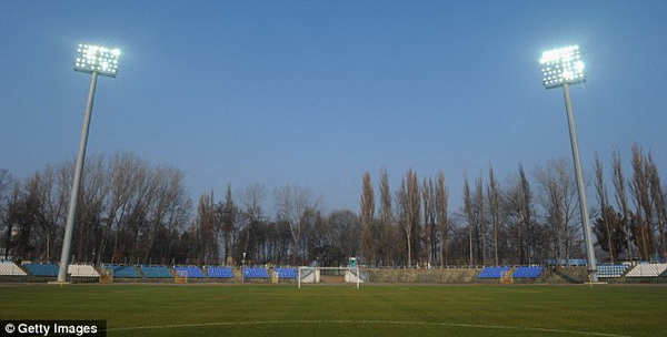 hutnik-stadium-poland-england.jpg