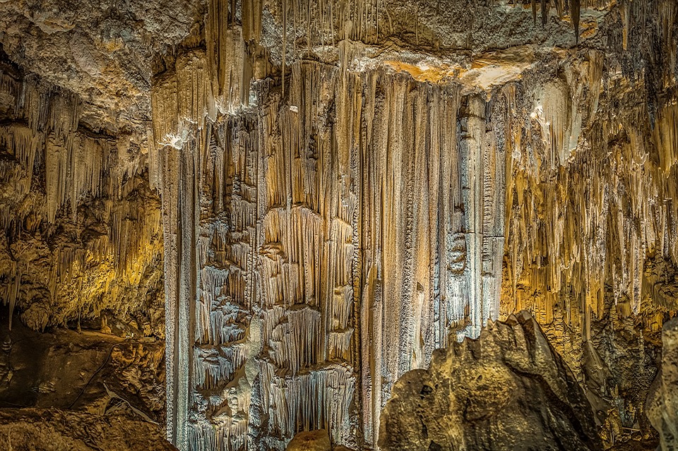 cave-4005362_960_720.jpg