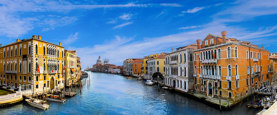 venice-3130323_960_720.jpg