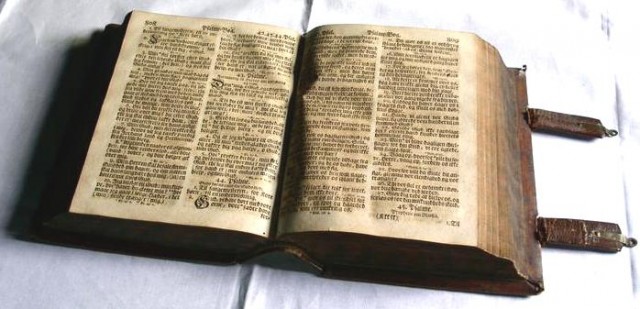 biblia4.jpg