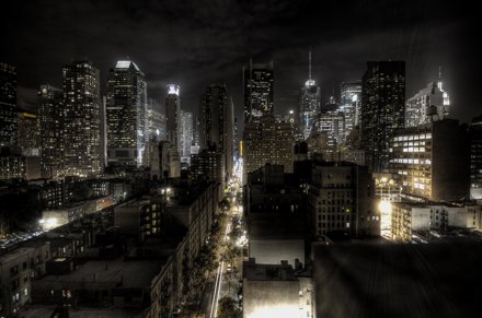 New_York_City_at_night_HDR_mini.jpg