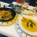 Bonjour#france #bordeux #vines #redvines #foodporn #food #vegan #tomato #soup #restaurant #vegatables