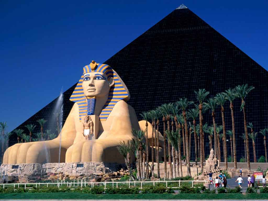 Luxor Las Vegasban.jpg