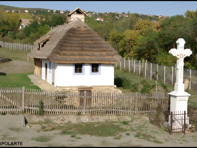 Vidéki Varázslat: Erdőhorváti Lakóház a Népi Kultúra Tükrében