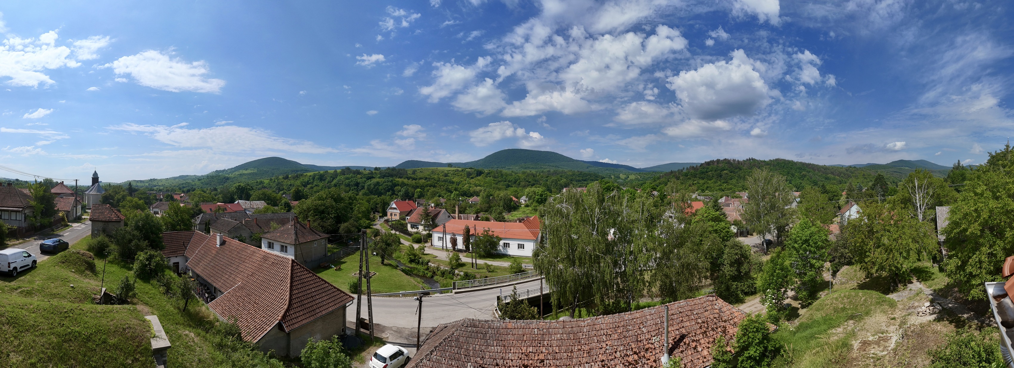 erdohorvati_tuzolto_torony_es_eredeti_zempleni_panorama.jpg