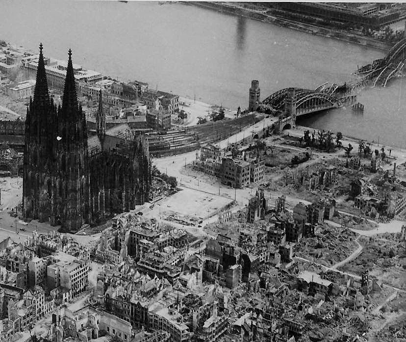 cologne_cathedral_3.jpg