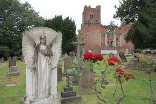 Evangélikus templom romjai (St.John's church) / Stanmore, London,59