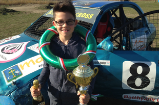 3.5 évesen már vezetett a most 10 éves autóversenyző Marci #értékesötletek