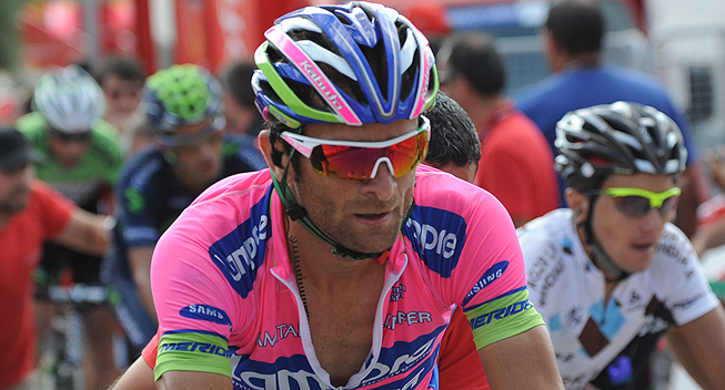 Vuelta_2013_9_etape_Michele_Scarponi.jpg