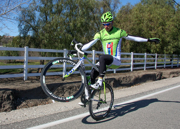 peter-sagan-wheelie.jpg