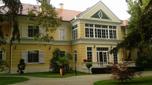 chateau visz 1 kép.jpg