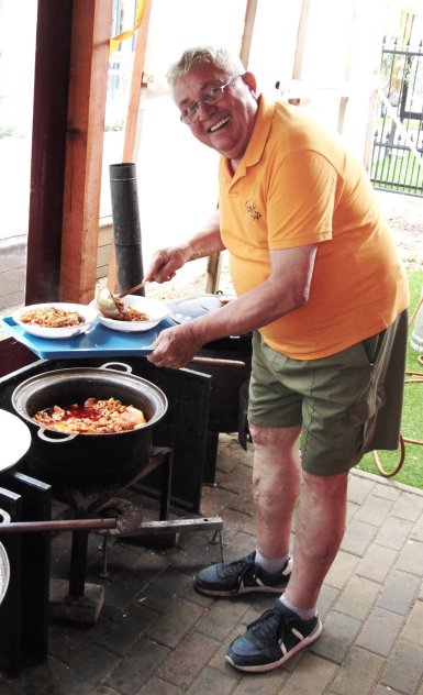 7_sz_kep_a_helyben_a_pocak_bufeben_keszitett_hagyomanyos_birkaporkolt_csulokporkolt_kihagyhatatlan_az_adagok_hatalmasak_az_ar_elfogadhato.JPG