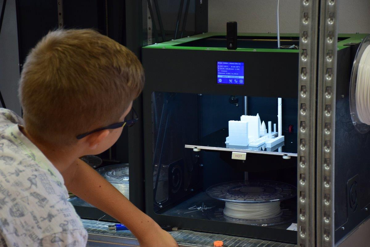 makerspace_3d.jpg