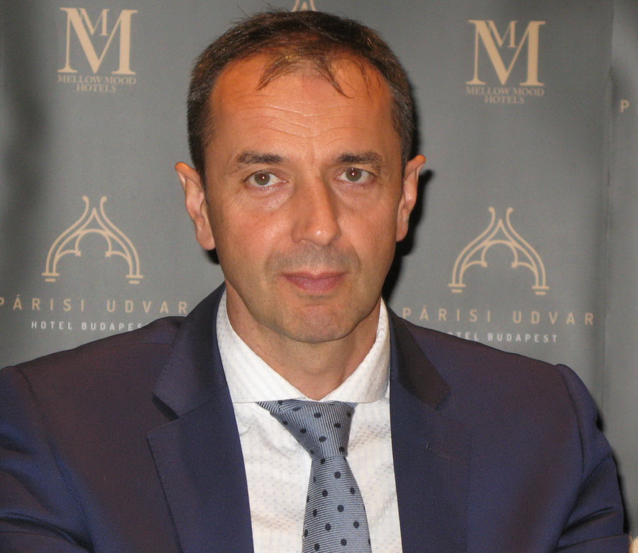 parisi-8.JPG