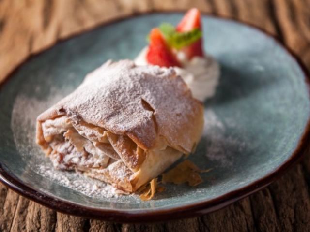 A hónap receptje: a Wiener Apfelstrudel, azaz a bécsi almásrétes