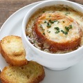 A hónap receptje: a soupe à l'oignon, azaz a francia hagymaleves