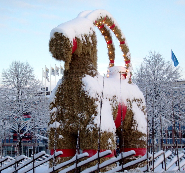 A karácsonyi szalmakecske (Gävlebocken) Svédországból