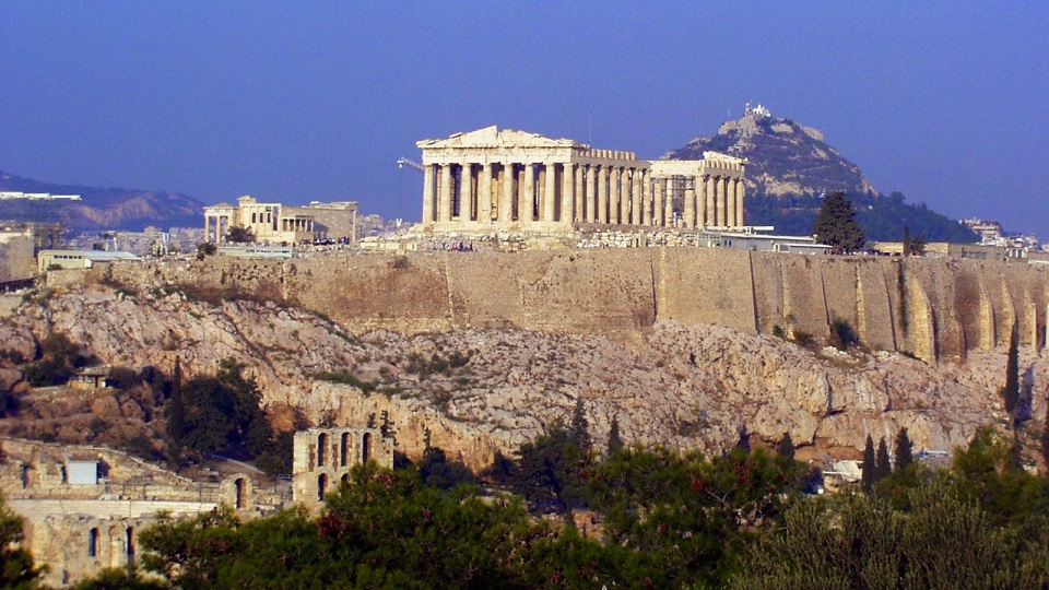 acropolis1.jpg