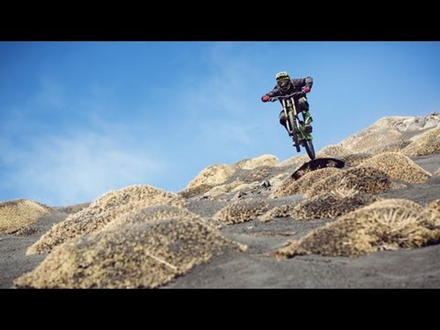 Etna dirt