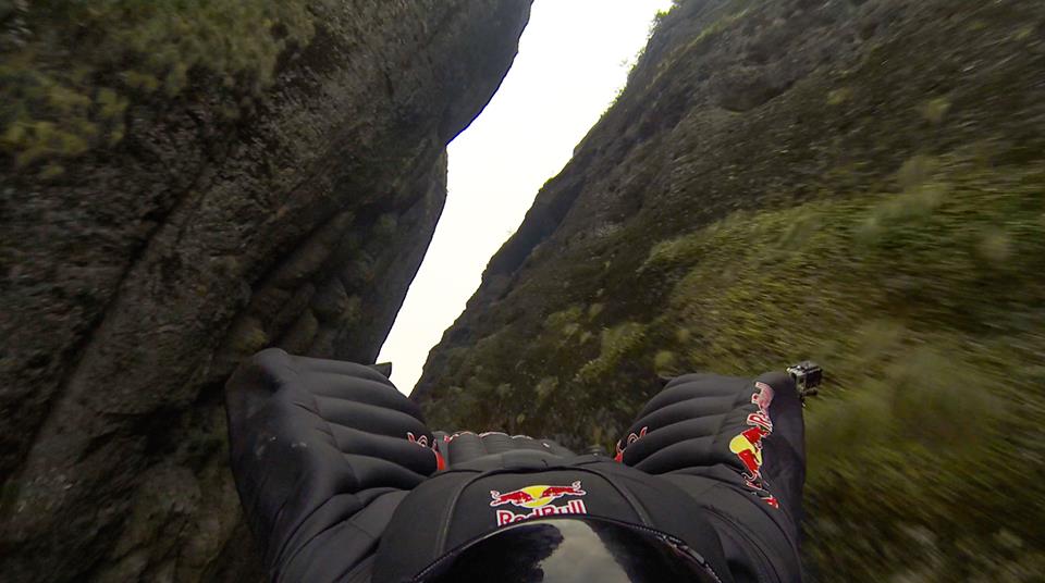 jeb_corliss_wingsuit_repules_kina_extremesportok_blog_2.jpg