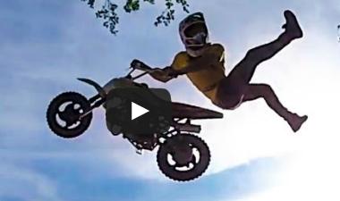 pitbike_freestyle_motocross_video_extreme_sportok_blog.JPG