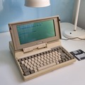 Az első tömeggyártásban előállított laptop
