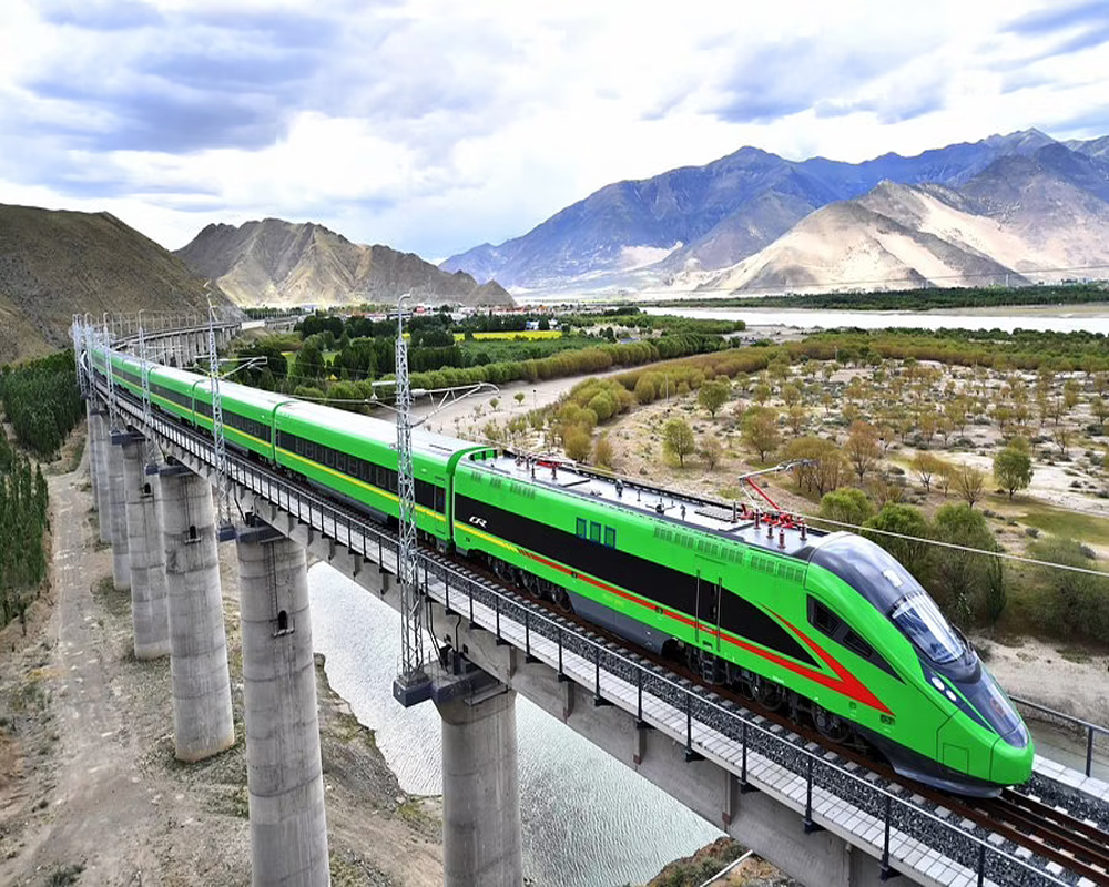 china-launches-first-bullet-train-in-tibet--close-to-indian-border-2021-06-25.jpg