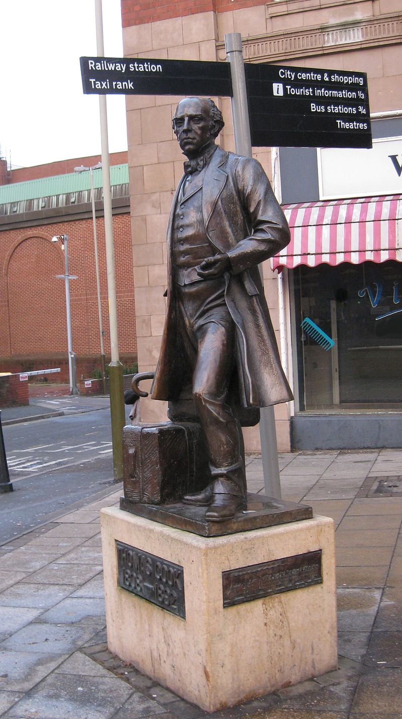 thomas_cook_statue_leicester_2013.jpg