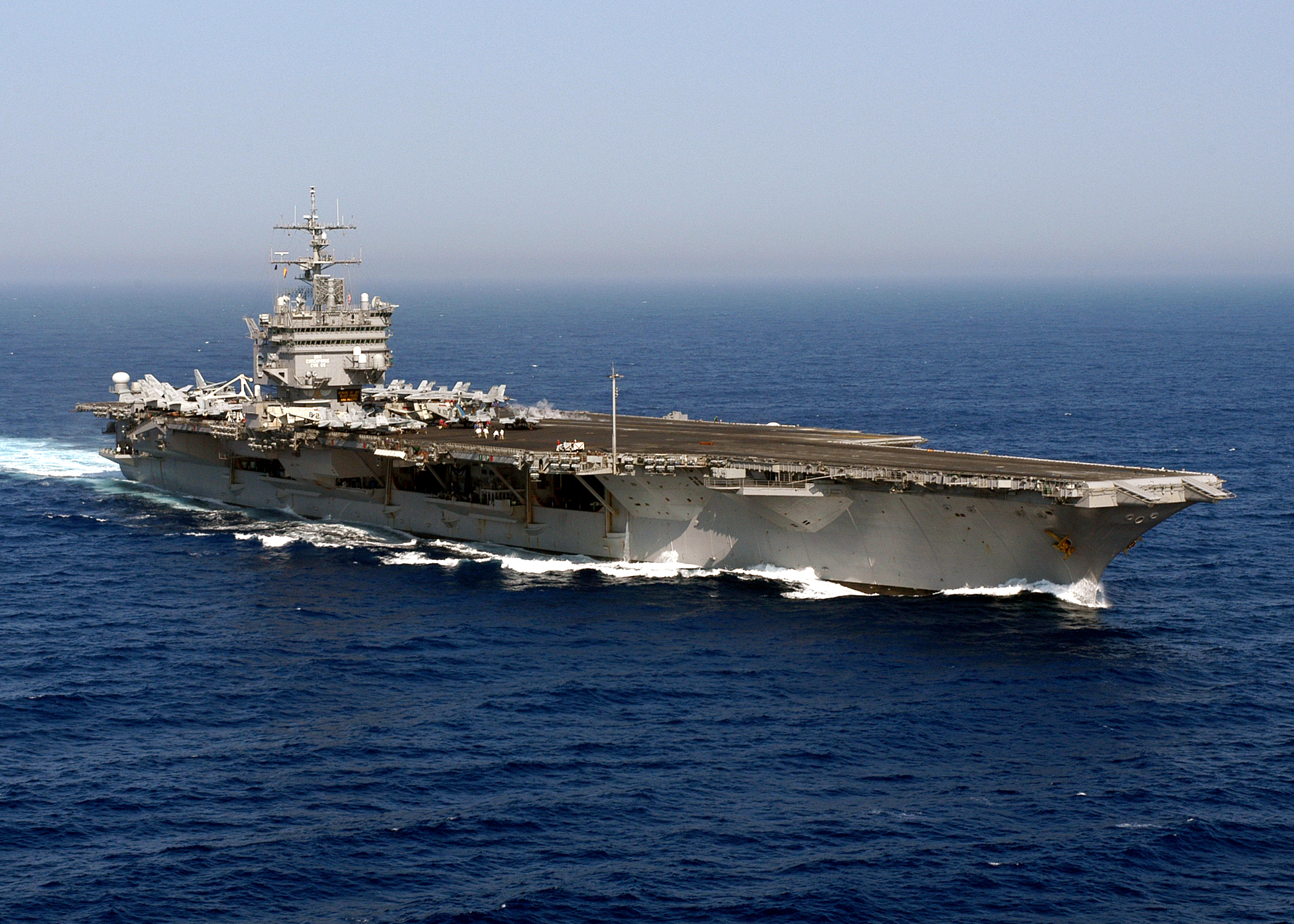 uss_enterprise_cvn-65_underway_in_the_atlantic_ocean_on_14_june_2004_040614-n-0119g-020.jpg