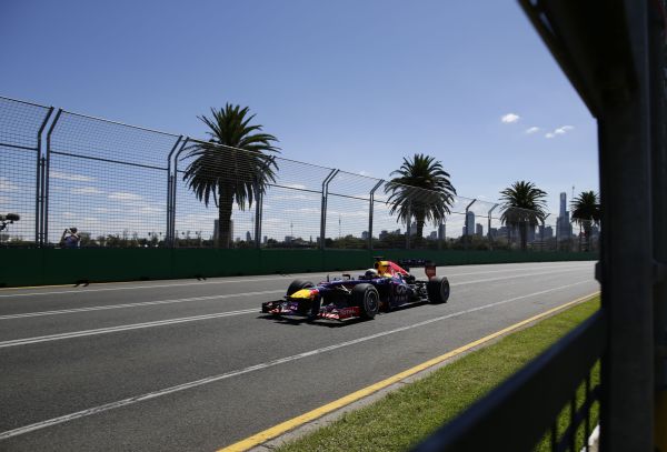 F12013GP01AUS_Vettel_FP1_600.jpg