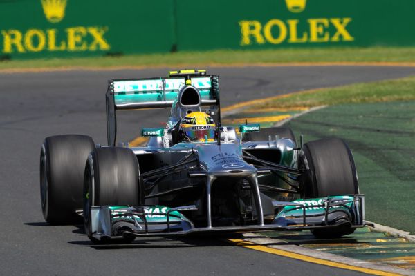 Hamilton Mercedes P3.jpg