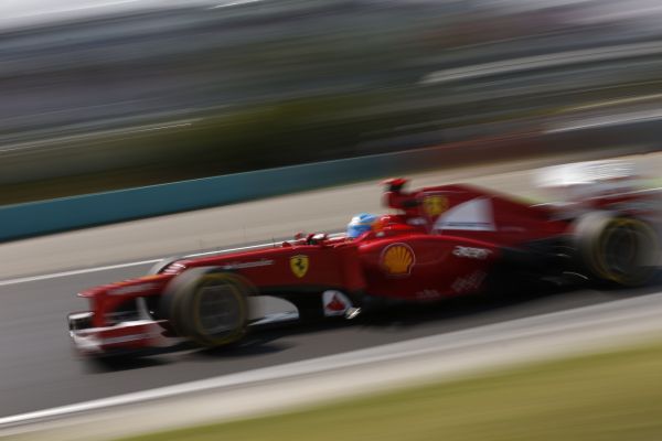 F12012HUNGARY_FerrariFA_r600.jpg