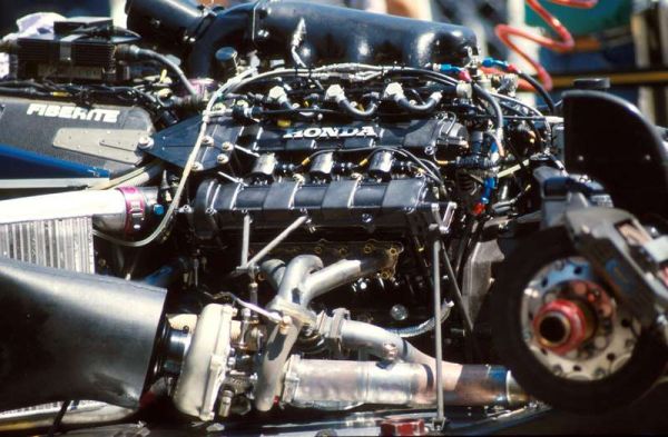 HONDA F1 V6 Turbo.jpg