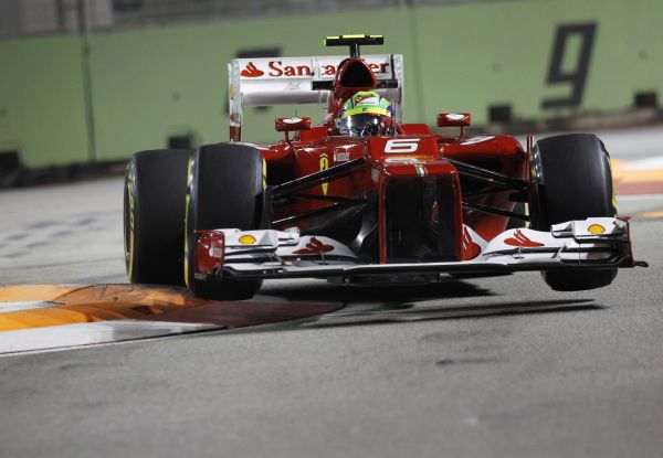 F12012SINGAPORE_MAS_r600.jpg