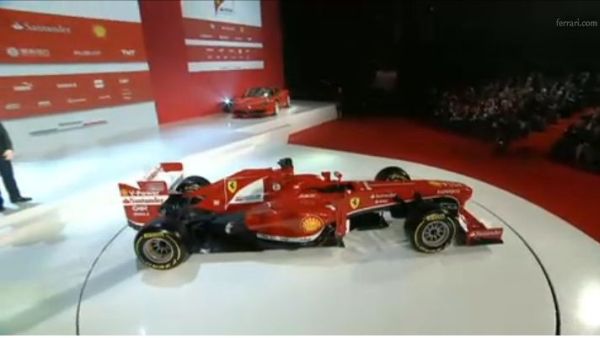 Ferrari F138_launch1_600.jpg
