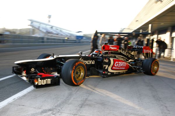 Raikkonen Lotus kihajt D4_600.jpg