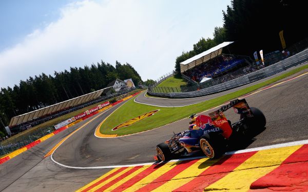 WEBBER Eau Rouge FP2_r600.jpg