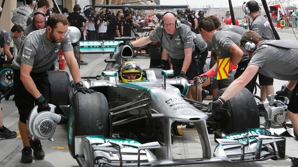 Mercedes tyre failures.jpg