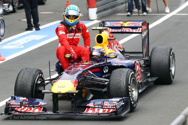 Webber_Alonso_lift GER11.jpg