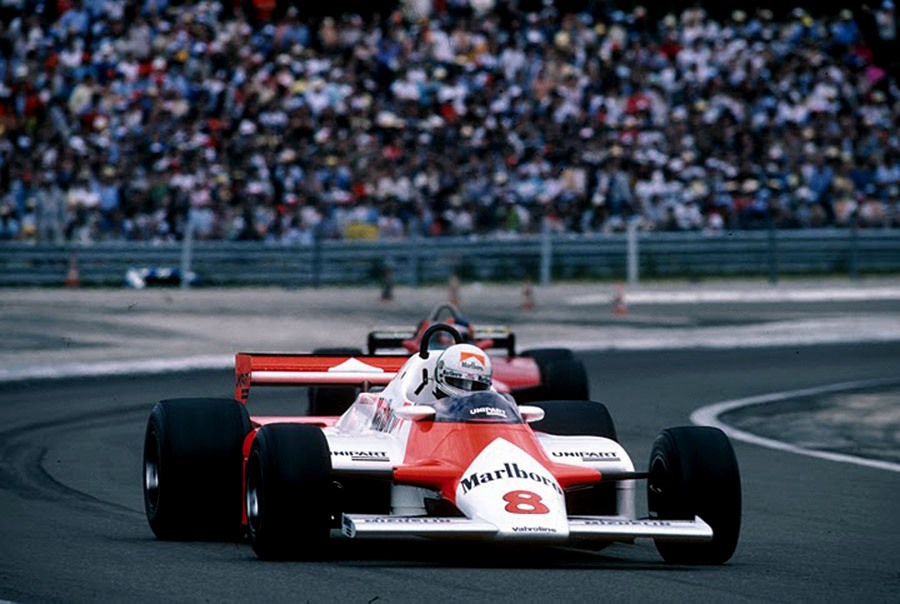 1981-Dijon-Prenois-Andrea-De-Cesaris-McLaren-MP41-Gilles-Villeneuve-Ferrari-126CK-copie.jpg