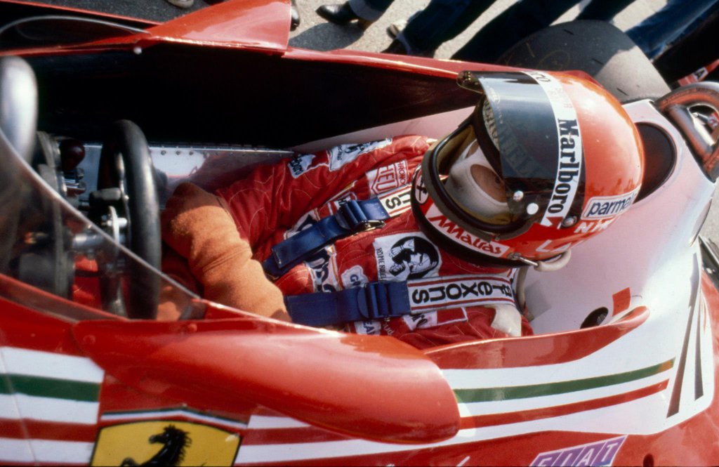 niki_lauda__1977__by_f1_history-d6sgo46.jpg