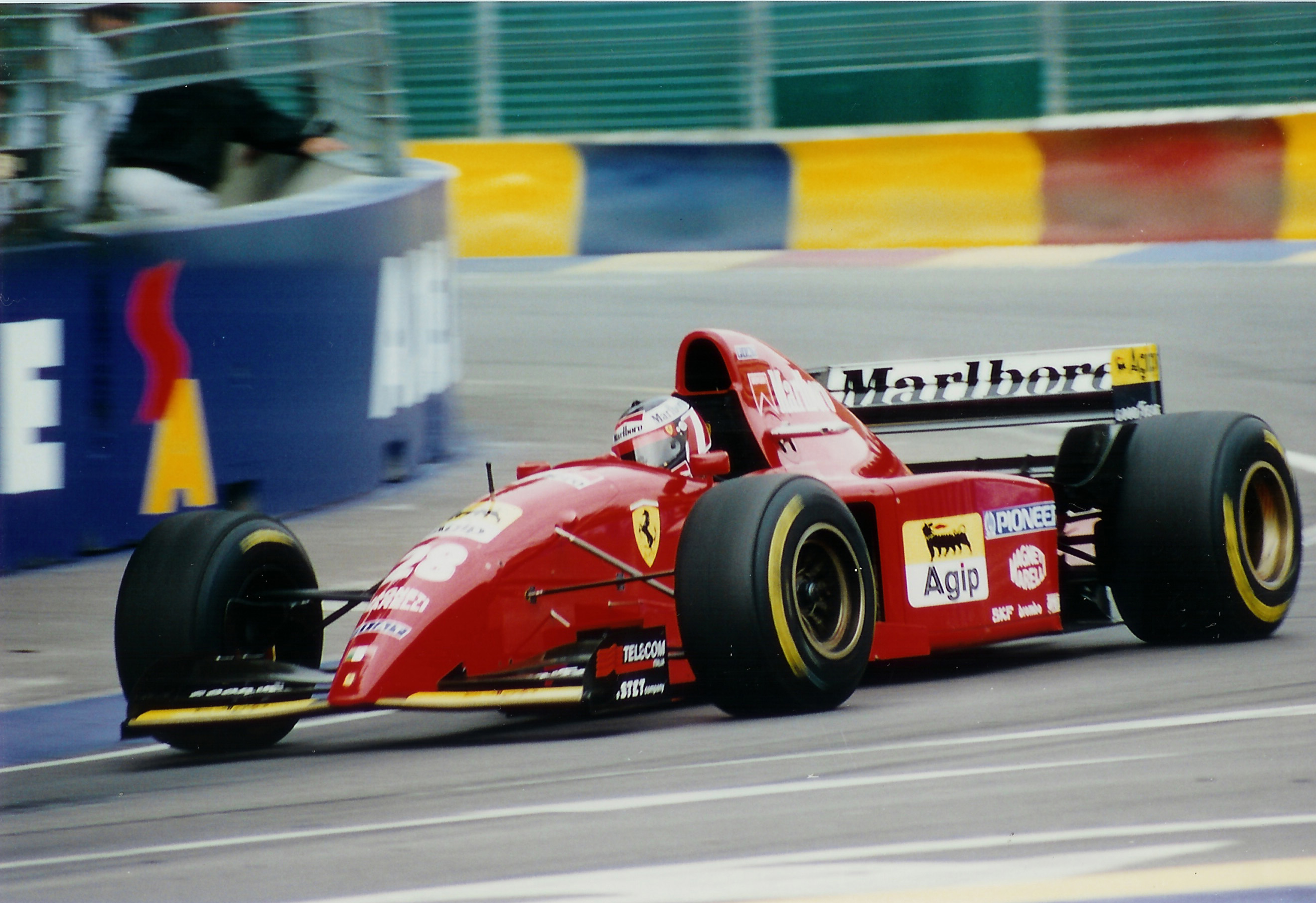 1995 - Ferrari 412T2 2.jpg
