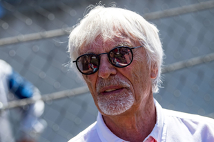 Ecclestone törölné az idei F1-es évet